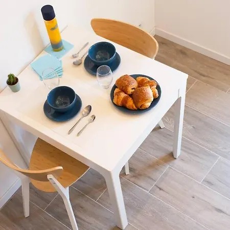 #2 Floor Ac & Balcony *