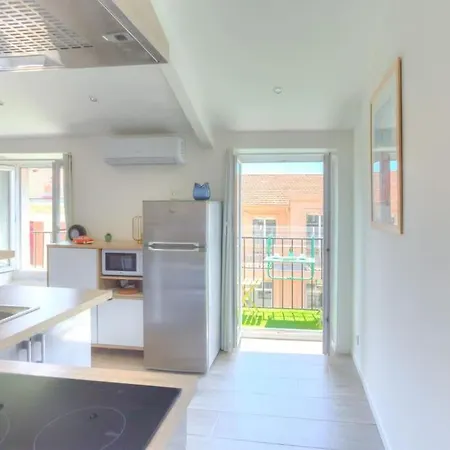 דירה #2 Floor Ac & Balcony *