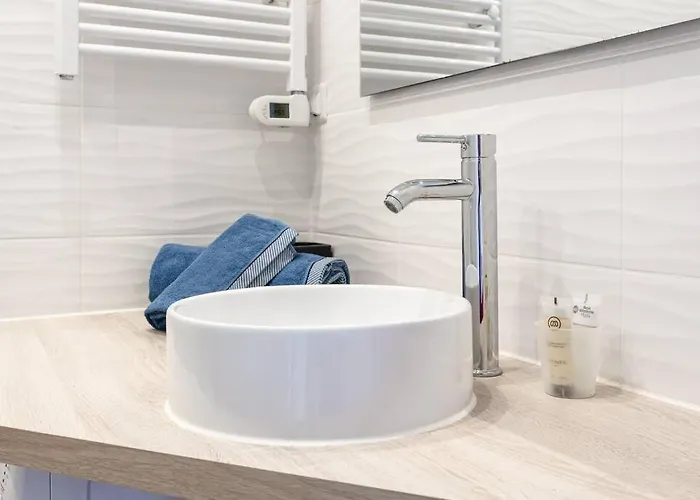 #2 Staywiz Us - Floor Ac & Balcony * Nice